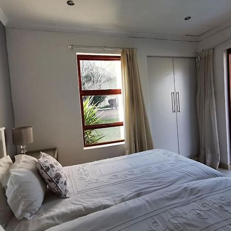 Somona Guest House Johannesburgo Exterior foto