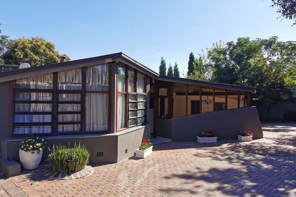 Somona Guest House Johannesburgo Exterior foto