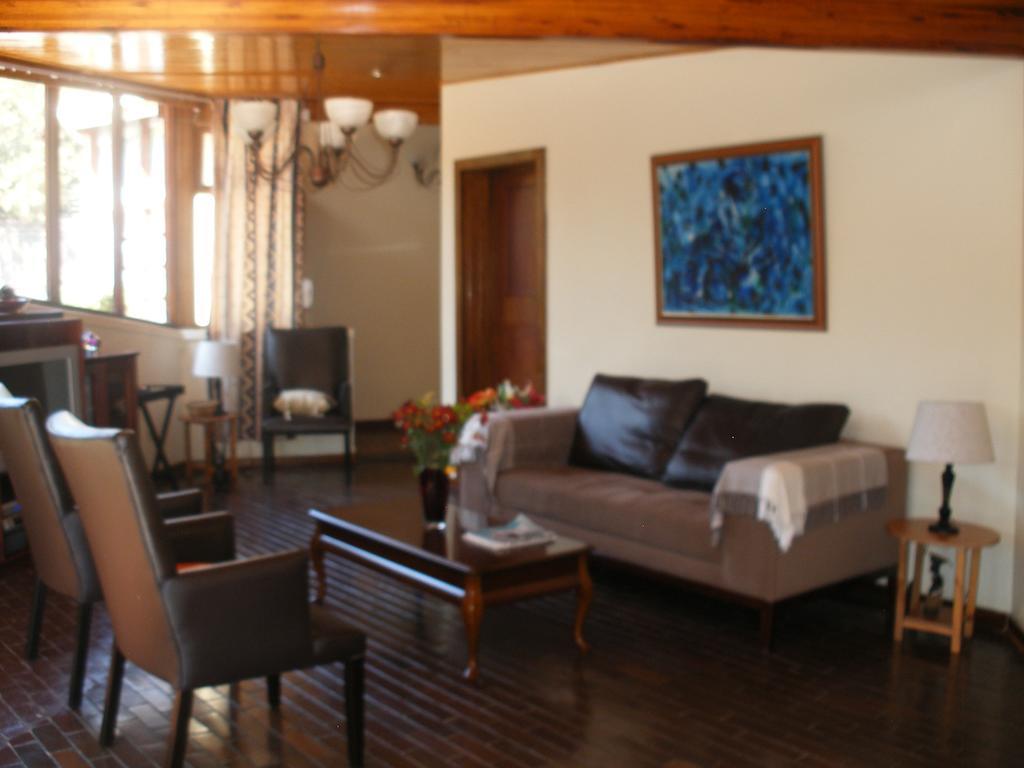 Somona Guest House Johannesburgo Exterior foto